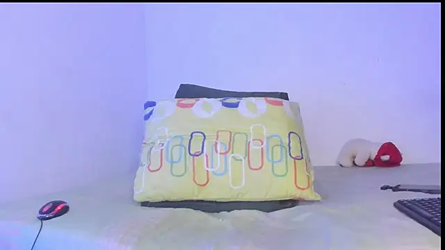  Logan Colton  online show from 07/04/26, 06:23