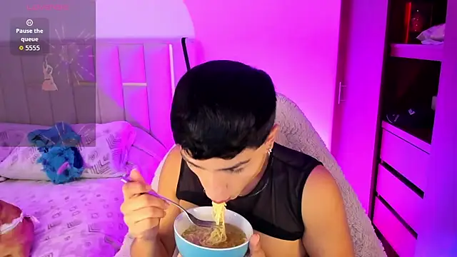 Matheewx m online show from 03/20/26, 03:13