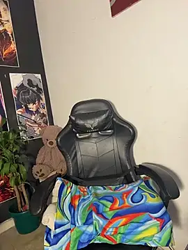 cam11 07 online show from 04/10/26, 05:47