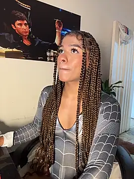 cam11 07 online show from 04/05/26, 08:26