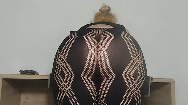 clarabbw47 online show from 03/01/26, 01:11