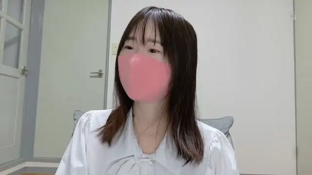 Snapshot of Miku-ooo chatting on 10/01/25, 08:24 Miku-ooo online show from 10/01/25, 08:24