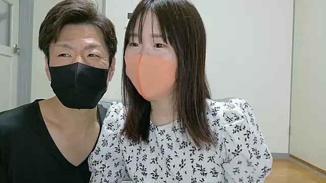 Snapshot of Miku-ooo chatting on 09/14/25, 02:12 Miku-ooo online show from 09/14/25, 02:12