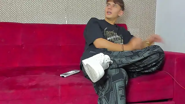 willy sexxx18 online show from 02/18/26, 07:43