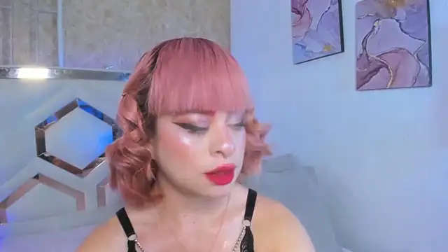 Venuss1  online show from 11/28/25, 06:35