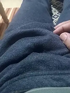 Snapshot of svvagesexyy chatting on 12/03/25, 07:46 svvagesexyy online show from 12/03/25, 07:46