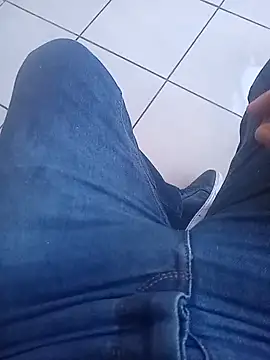 Snapshot of svvagesexyy chatting on 12/03/25, 07:30 svvagesexyy online show from 12/03/25, 07:30