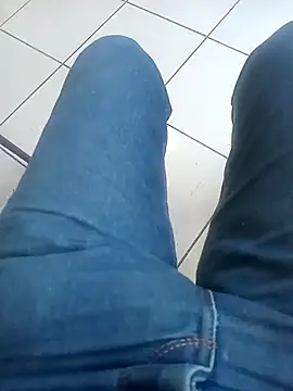 Snapshot of svvagesexyy chatting on 11/14/25, 07:45 svvagesexyy online show from 11/14/25, 07:45