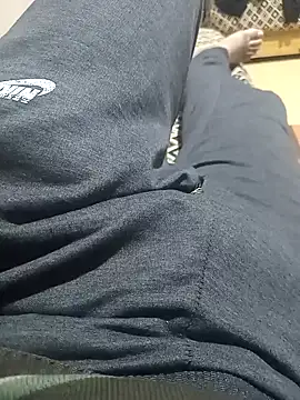 Snapshot of svvagesexyy chatting on 11/24/25, 07:36 svvagesexyy online show from 11/24/25, 07:36