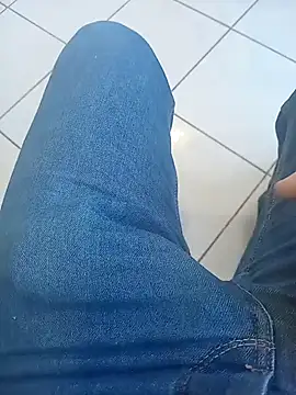 Snapshot of svvagesexyy chatting on 12/04/25, 07:51 svvagesexyy online show from 12/04/25, 07:51