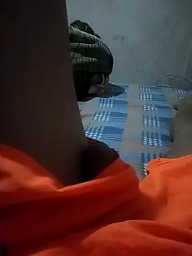 Snapshot of svvagesexyy chatting on 10/26/25, 08:20 svvagesexyy online show from 10/26/25, 08:20