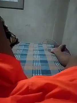 Snapshot of svvagesexyy chatting on 10/27/25, 09:38 svvagesexyy online show from 10/27/25, 09:38