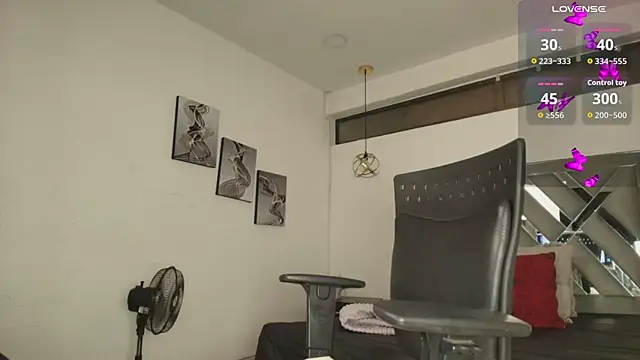 Rossi ss1 online show from 12/18/25, 03:44