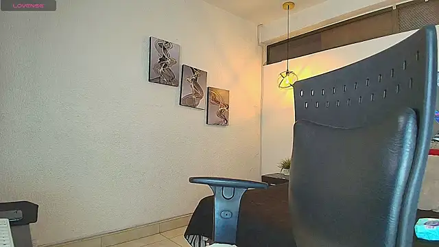 Rossi ss1 online show from 12/03/25, 03:07