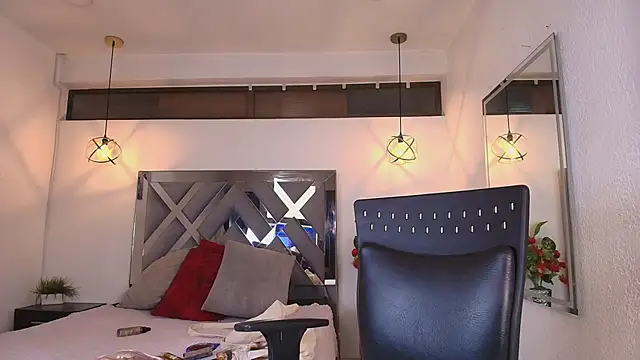 Rossi ss1 online show from 04/07/26, 03:08