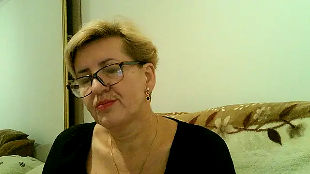 Dana4921 online show from 10/21/25, 03:44