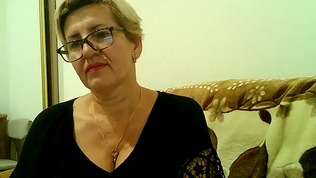 Dana4921 online show from 10/03/25, 05:03