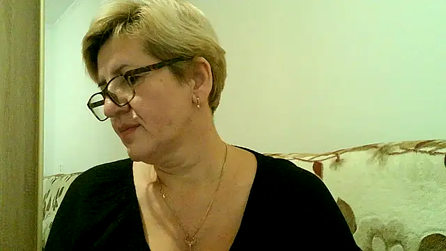 Dana4921 online show from 11/11/25, 05:41