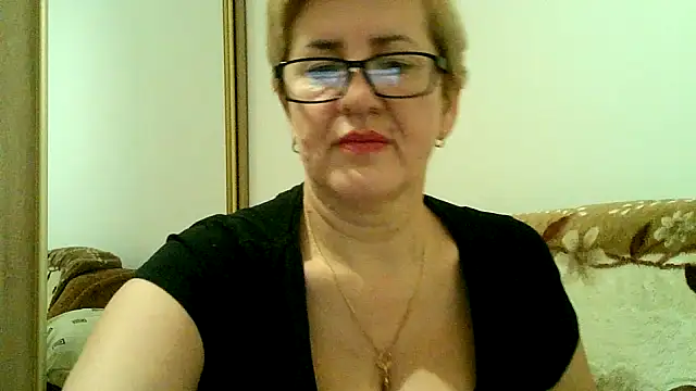 Dana4921 online show from 12/20/25, 04:21