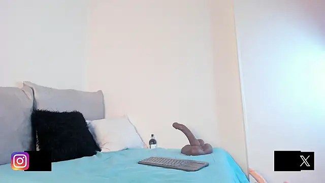 Lilygomezz online show from 01/12/26, 10:11