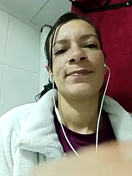 kim lebanon online show from 11/10/25, 08:19