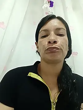 kim lebanon online show from 10/30/25, 10:17