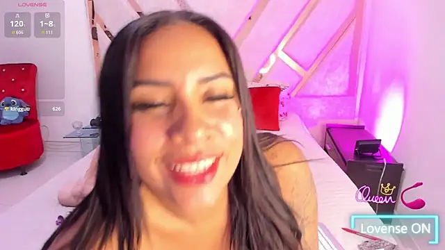 Snapshot of MarianaaSantos chatting on 06/23/26, 12:52 MarianaaSantos online show from 06/23/26, 12:52