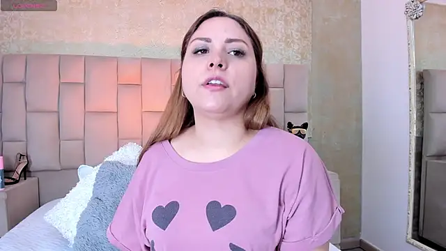 cloesummerr  online show from 11/03/25, 01:47