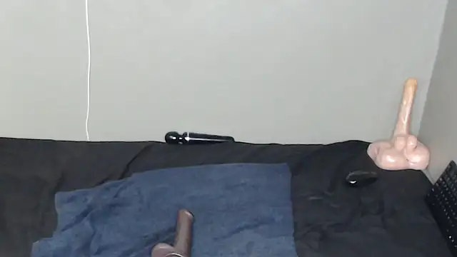 TrishahXo online show from 02/22/26, 07:15