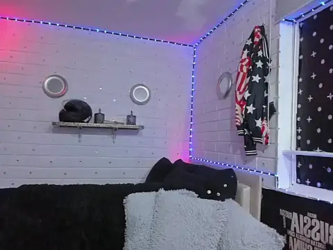 Snapshot of AdanXanders chatting on 11/23/25, 03:38 AdanXanders online show from 11/23/25, 03:38