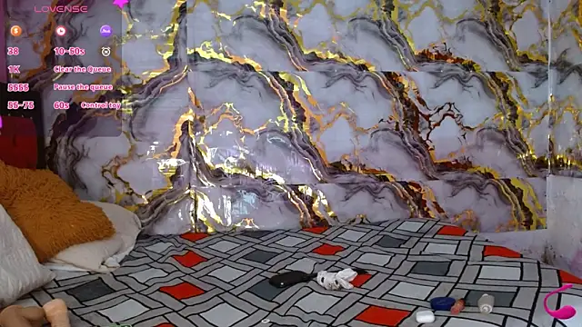 Snapshot of scarlethcooper99 chatting on 03/02/26, 10:17 scarlethcooper99 online show from 03/02/26, 10:17