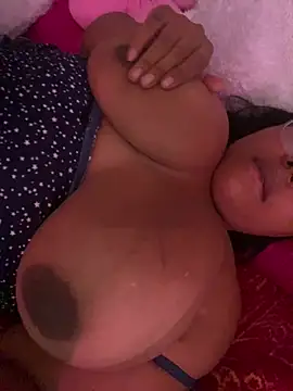 Snapshot of cariocasafada chatting on 02/10/26, 02:27 cariocasafada online show from 02/10/26, 02:27