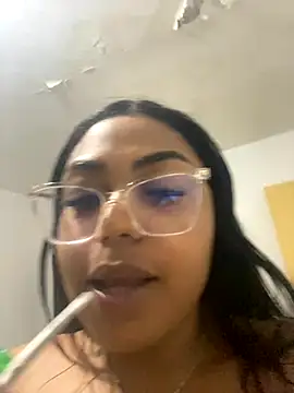 Snapshot of cariocasafada chatting on 10/14/25, 10:42 cariocasafada online show from 10/14/25, 10:42