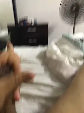 Snapshot of Vicporn0398 chatting on 04/06/26, 07:42 Vicporn0398 online show from 04/06/26, 07:42