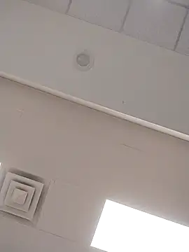 ryder393 online show from 12/04/25, 08:08