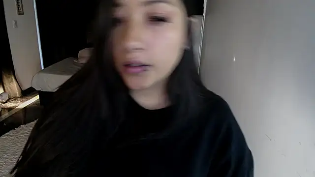 Snapshot of Mia_1120 chatting on 09/11/25, 10:32 Mia 1120 online show from 09/11/25, 10:32