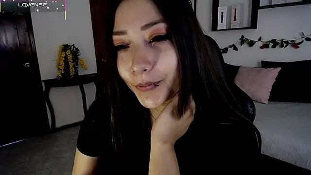 Mia 1120 online show from 11/07/25, 07:29