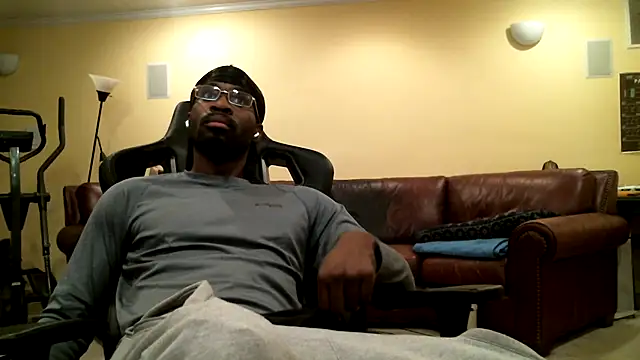 james421   online show from 06/21/26, 02:50