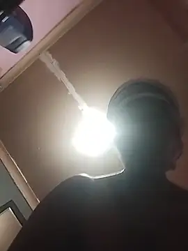 Snapshot of curvyyyyBabe chatting on 02/05/26, 02:07 curvyyyyBabe online show from 02/05/26, 02:07