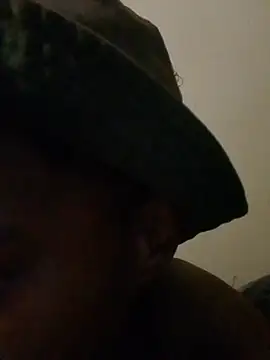 Mercy Browny online show from 12/21/25, 10:32