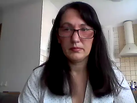 Snapshot of Elena48324 chatting on 05/01/26, 09:25 Elena48324 online show from 05/01/26, 09:25