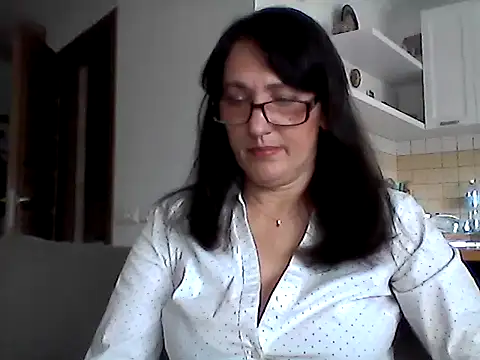 Snapshot of Elena48324 chatting on 05/08/26, 09:46 Elena48324 online show from 05/08/26, 09:46