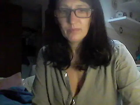 Elena48324 online show from 12/15/25, 06:14