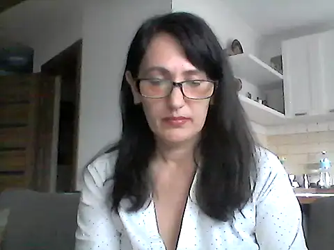 Elena48324 online show from 03/28/26, 12:50