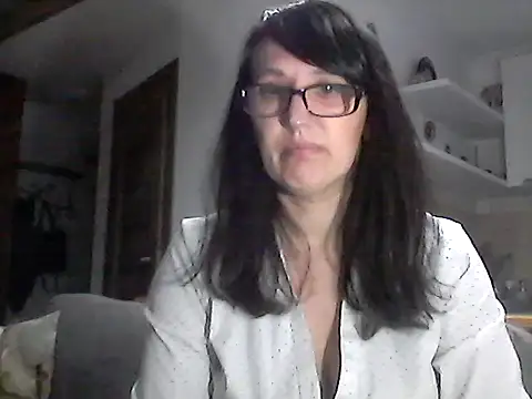 Elena48324 online show from 04/02/26, 04:57