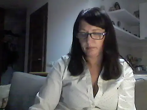 Elena48324 online show from 11/09/25, 02:21