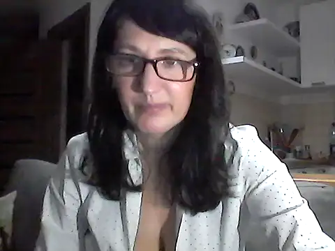 Elena48324 online show from 02/07/26, 06:49