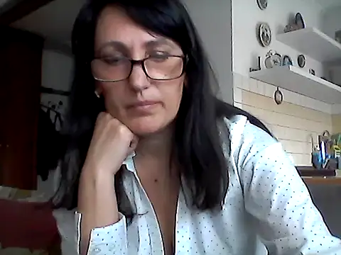 Elena48324 online show from 04/15/26, 11:16