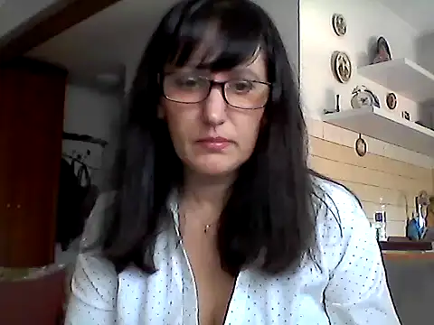 Elena48324 online show from 04/23/26, 10:44