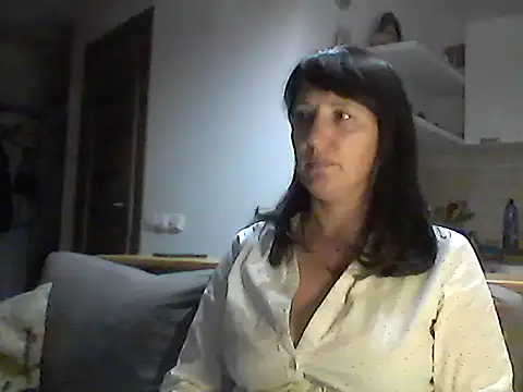 Elena48324 online show from 10/09/25, 04:51